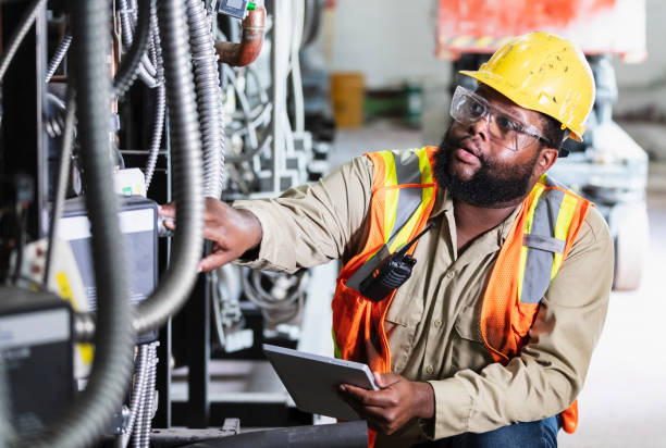 Best Electrical Contractors for Businesses  in Grants Pass, OR